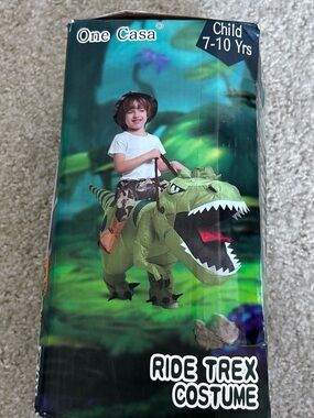 Children’s Ride in T Red Blow Up Inflatable Halloween Costume Size 7-10